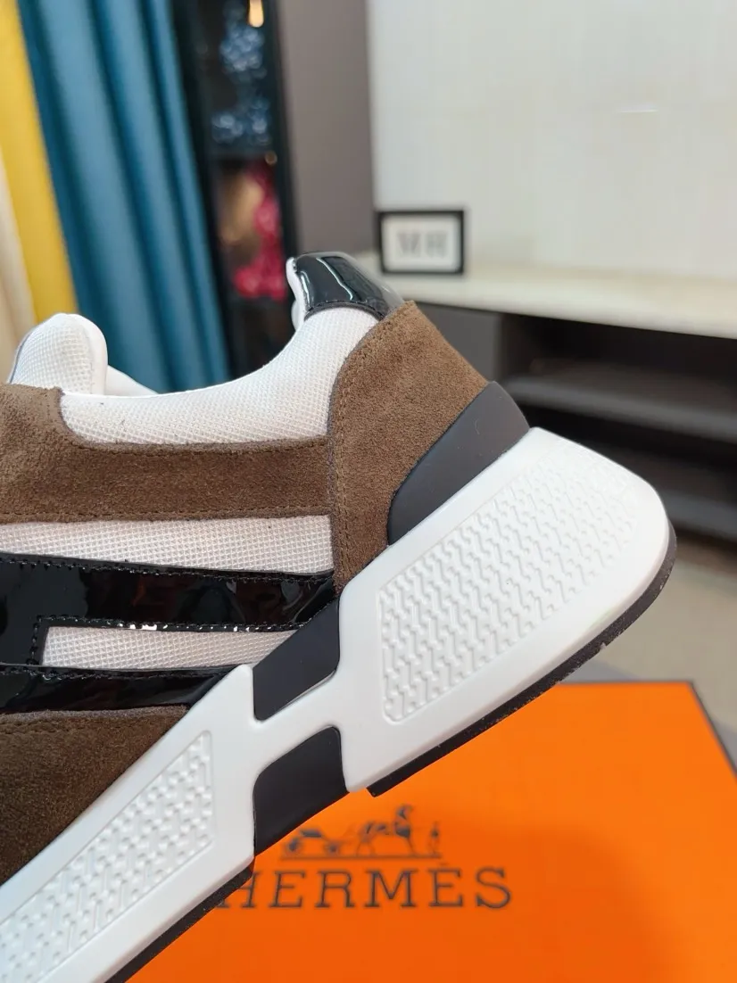 Men's shoes💰580🌸🌸【HERMES】Hermès high-end quality original shoe upper: 🔝tumbled calfskin, suede calfskin, shoe body sewn H totem, outsole: ultra-light TPU foam·rubber; two-color molded outsole, ultra-high quality control·fine workmanship: highlighting (high-end·luxury·grade) 38-44 (45 can be customized)